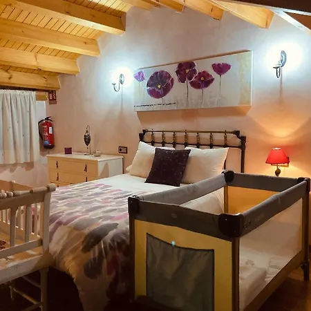 Lucia Holiday home La Horcajada